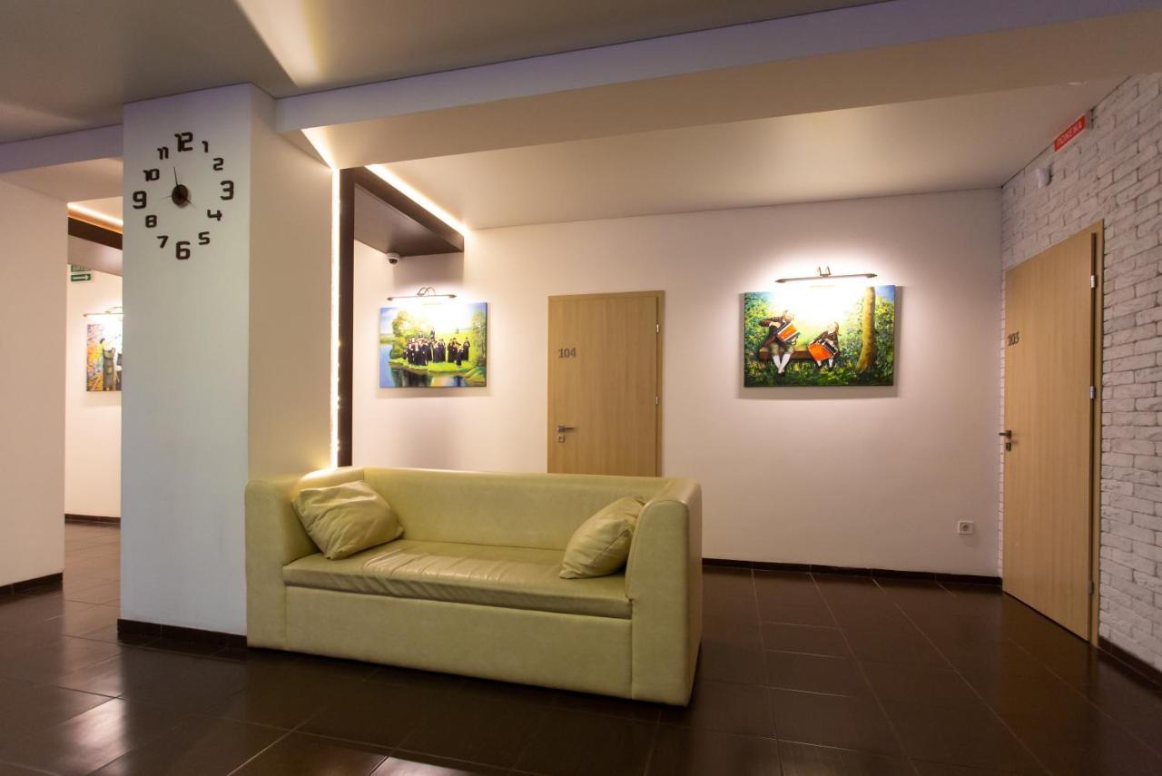 Hotel One Umanʼ エクステリア 写真
