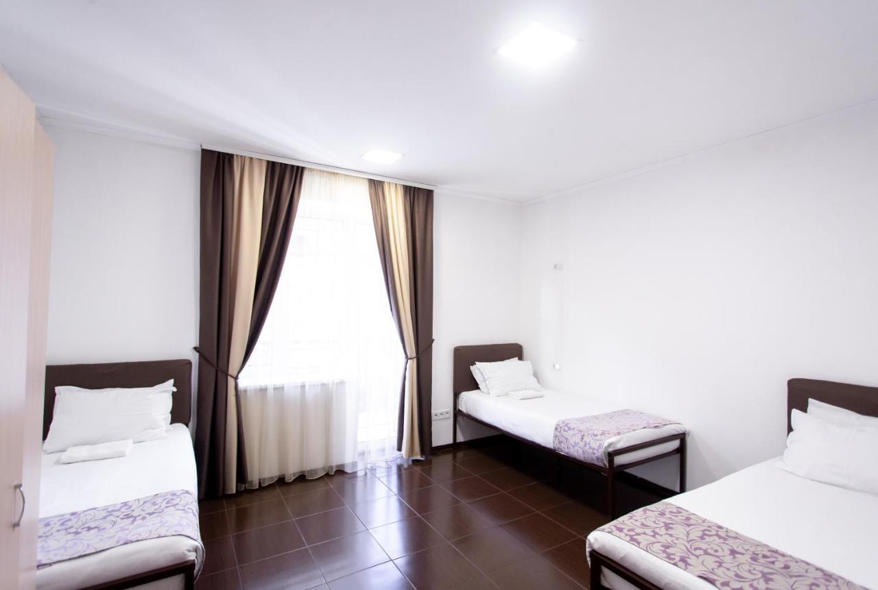 Hotel One Umanʼ エクステリア 写真